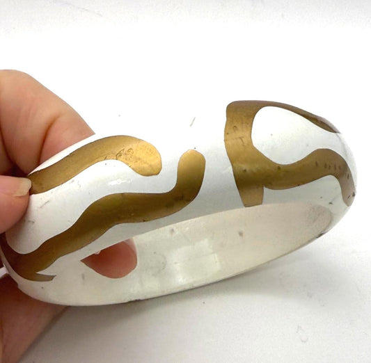 Raffine Vintage White and Gold Painted Bangle Bracelet