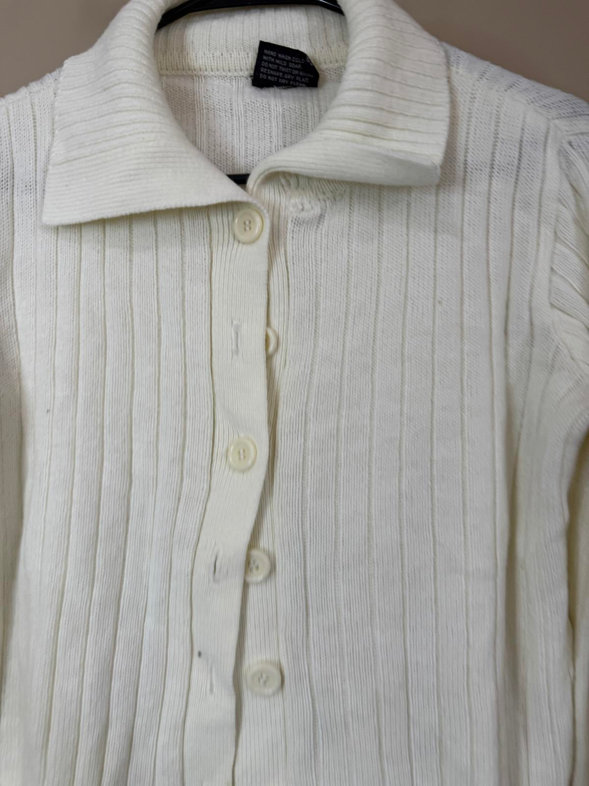 Vintage 70s Medium White Ribbed Button-Up Cardigan Sweater with Pockets