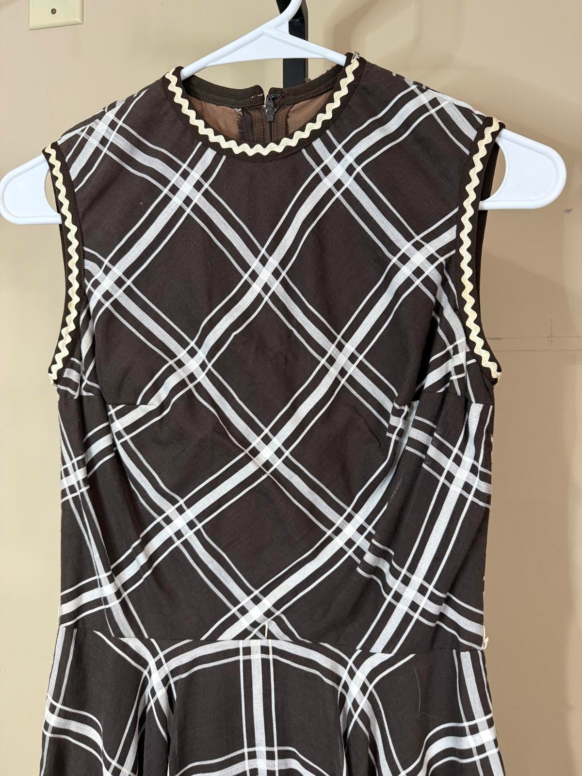 50s Vintage Sleeveless Plaid Ruffled Hem Dress XS Melissa Lane