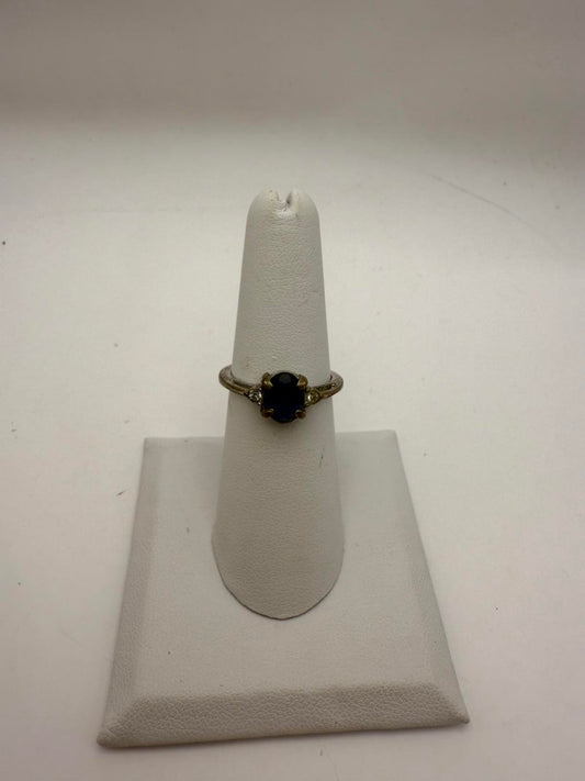 Avon Vintage Style Ring with Dark Blue Gemstone and Accent Stones 6.25