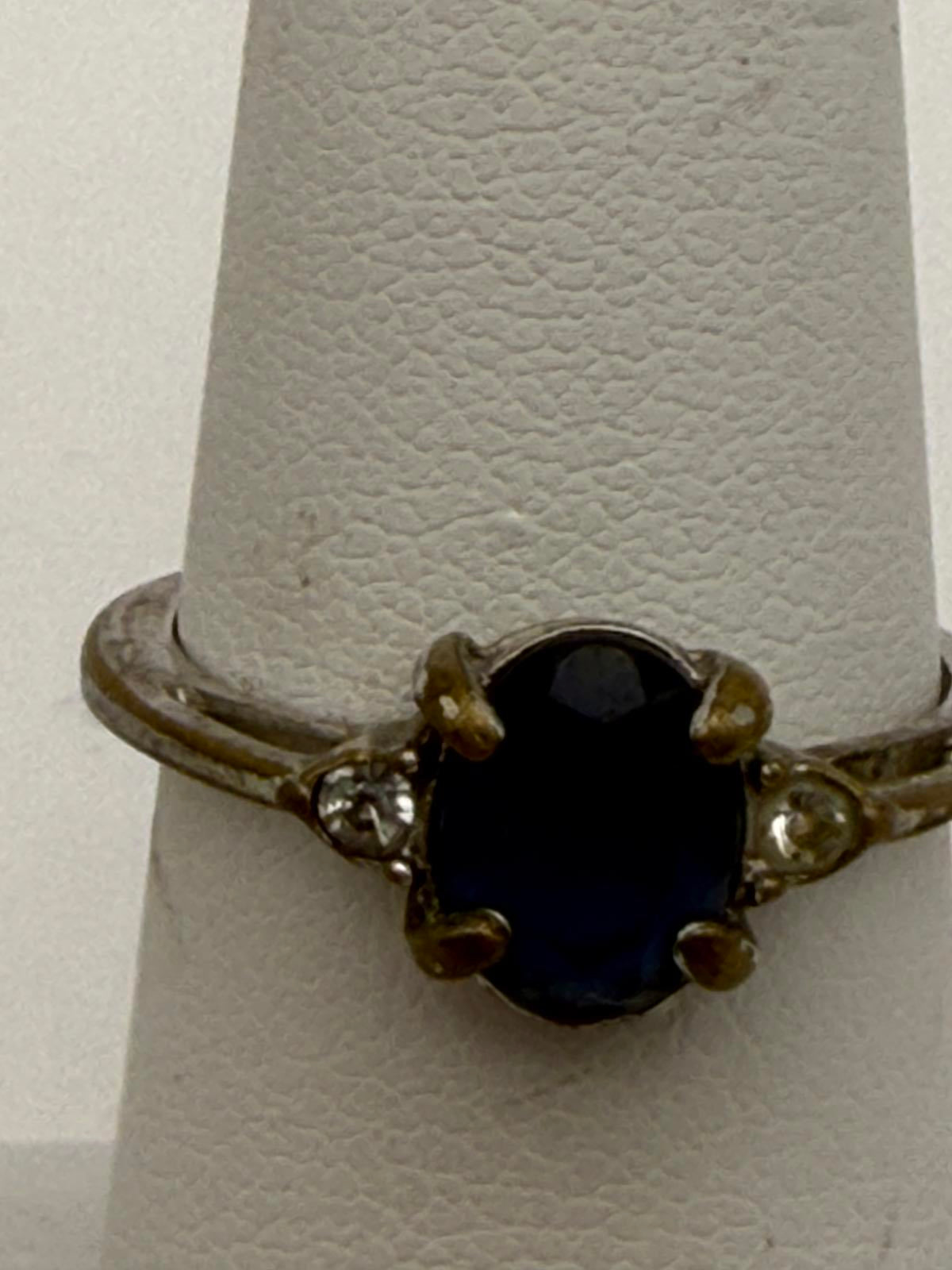 Avon Vintage Style Ring with Dark Blue Gemstone and Accent Stones 6.25